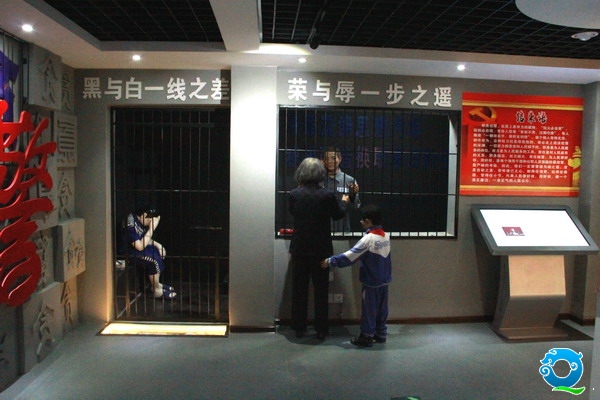 反思篇--模拟监狱.jpg