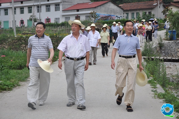 QQ图片20140702170023_副本.jpg