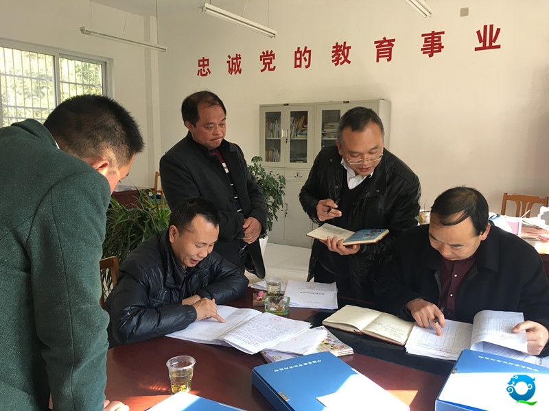 百日会战检查(赵家坝学校)_副本.jpg