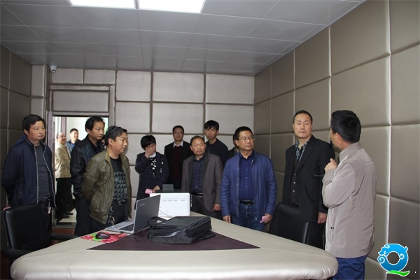 图3:现场观摩之谈话室.JPG